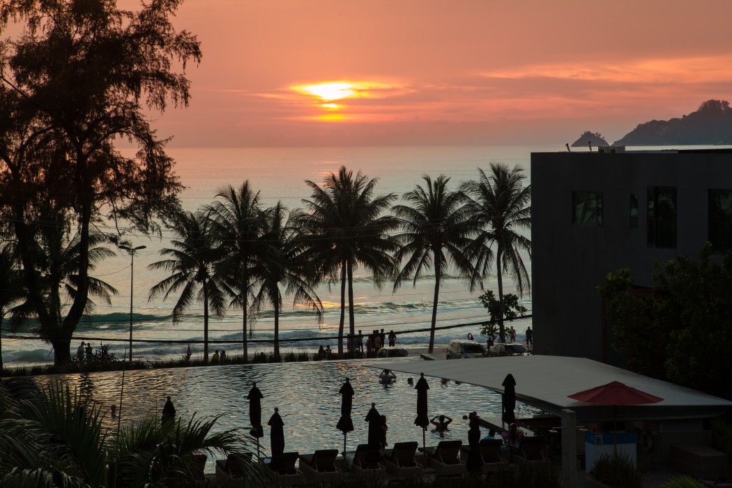B - Lay Tong Resort Phuket Exterior foto